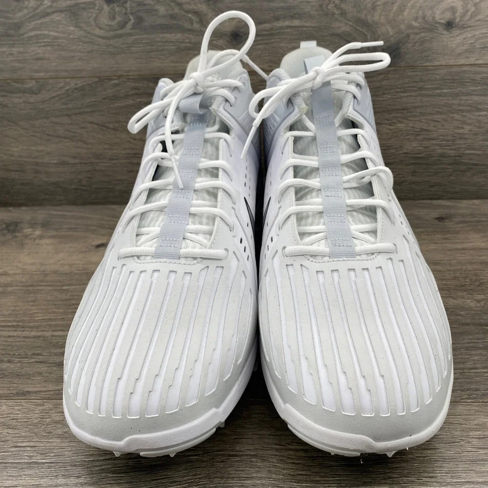 Nike force savage